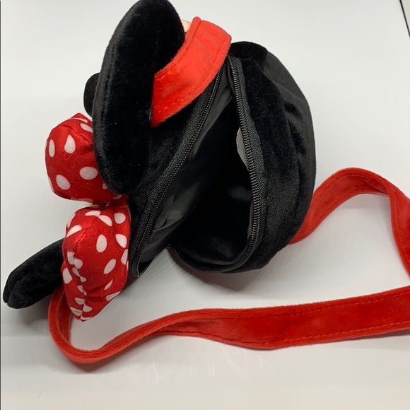 ♓️Minnie Mouse cross body purse great condition - Picture 2 of 3